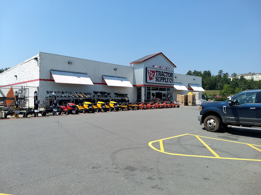 Home Improvement Store «Tractor Supply Co.», reviews and photos, 10801 Colonel Glenn Rd, Little Rock, AR 72204, USA
