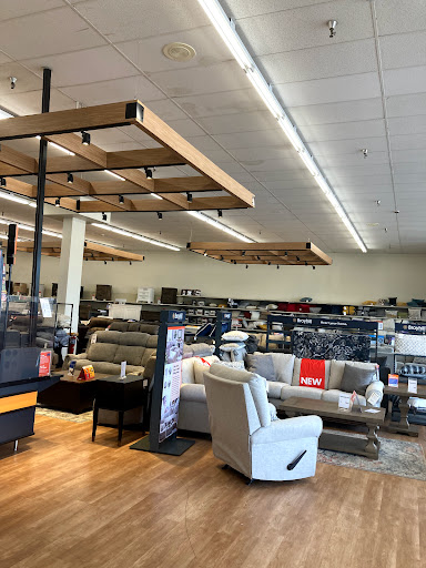 Discount Store «Big Lots», reviews and photos, 6282 Pearl Rd, Parma Heights, OH 44130, USA