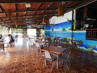 Restaurante Los Palillos - 66km, CA-5, Desvio hacia Villa de San Antonio, Honduras