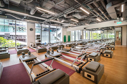 Absolute Boutique Fitness Studio @ The Centrepoint - 176 Orchard Rd, #04-101 The Centrepoint, Singapore 238843