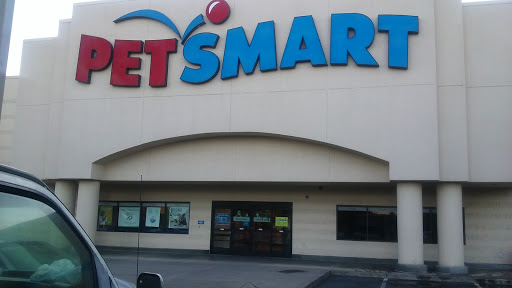 Pet Supply Store «PetSmart», reviews and photos, 9450 SE 82nd Ave, Portland, OR 97086, USA