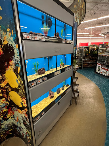 Pet Supply Store «Petco Animal Supplies», reviews and photos, 2230 Marlton Pike W #3, Cherry Hill, NJ 08002, USA