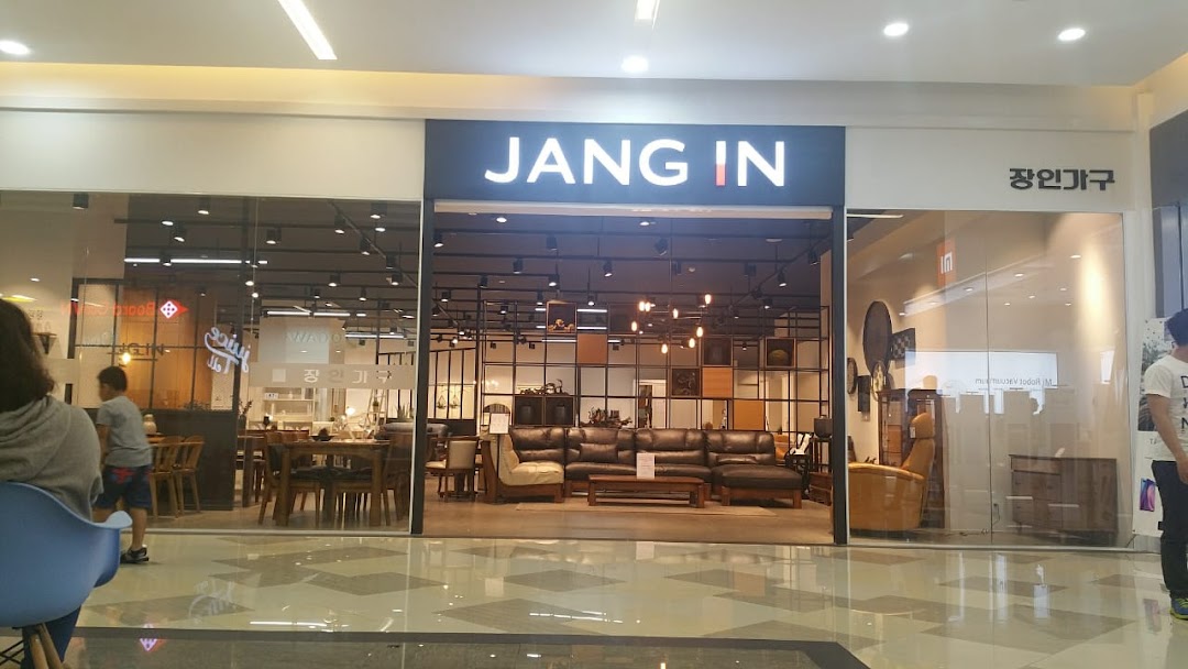 Jang In Vạn Hạnh Mall