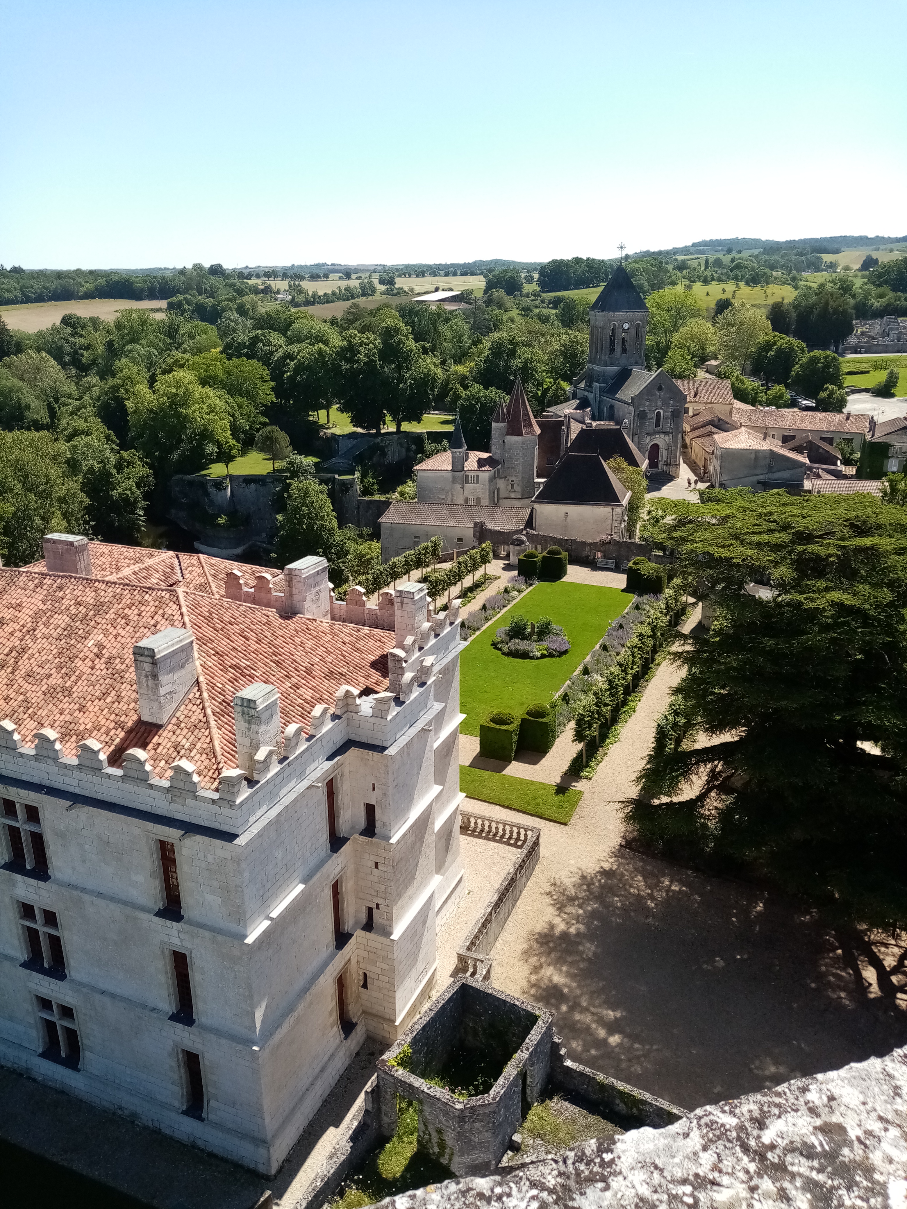Photo n° 1 de l'avis de Nicolas.. fait le 03/06/2019 à 15:15