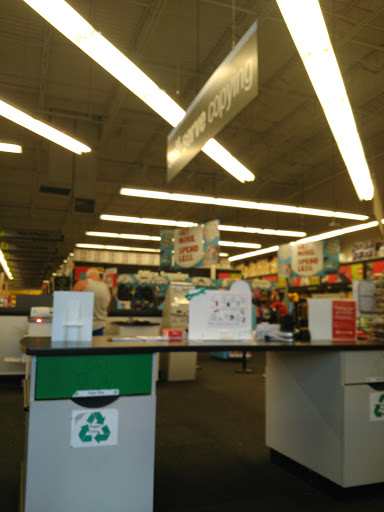 Office Supply Store «Staples», reviews and photos, 4058 13th St, St Cloud, FL 34769, USA