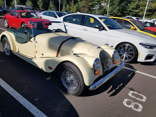 BMW Dealer «Thompson BMW», reviews and photos