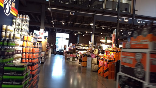 Grocery Store «Grandview Yard Market District», reviews and photos, 840 W 3rd Ave, Columbus, OH 43212, USA