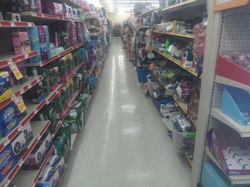 Grocery Store «Save-A-Lot», reviews and photos, 1703 Airport Hwy, Toledo, OH 43609, USA