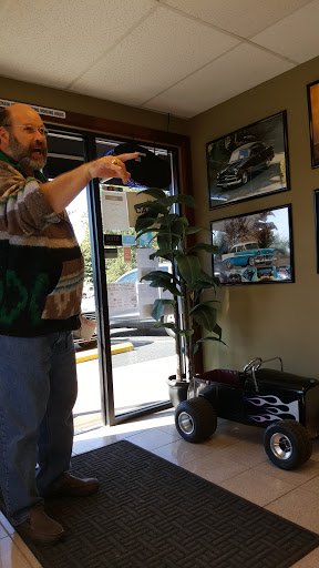 Auto Repair Shop «Hot Rod Dreamworks & Collision Repair LLC», reviews and photos, 24315 S Hwy 99 E, Canby, OR 97013, USA