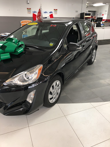 Toyota Dealer «Island Toyota», reviews and photos, 1591 Hylan Blvd, Staten Island, NY 10305, USA