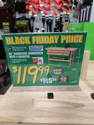 Hardware Store «Harbor Freight Tools», reviews and photos, 4600 Stadium Dr, Kalamazoo, MI 49008, USA