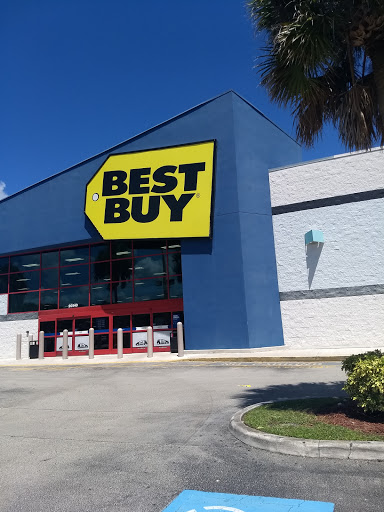 Electronics Store «Best Buy», reviews and photos, 20540 N State Rd 7, Boca Raton, FL 33498, USA