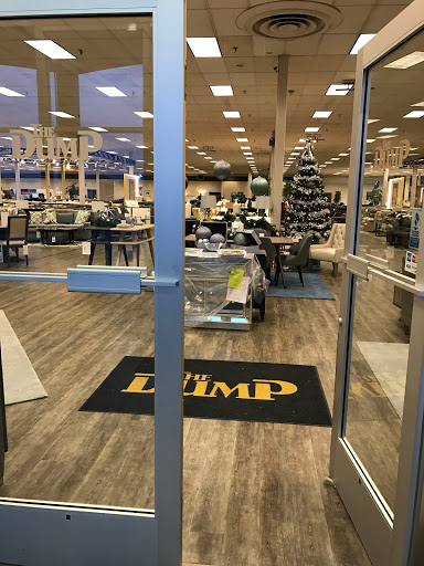 Furniture Store «The Dump Furniture Outlet», reviews and photos, 801 N Military Hwy, Norfolk, VA 23502, USA