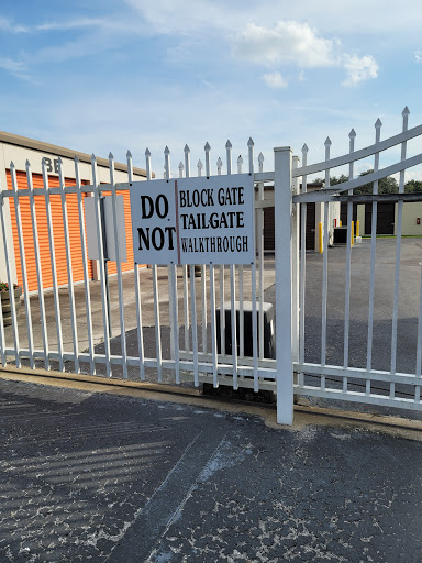 Self-Storage Facility «Zephyr Mini Storage», reviews and photos, 37148 FL-54, Zephyrhills, FL 33542, USA