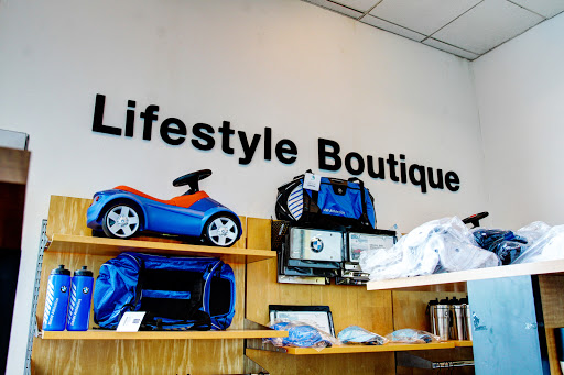 Used Car Dealer «Fields BMW Lakeland», reviews and photos, 4285 Lakeland Park Dr, Lakeland, FL 33809, USA