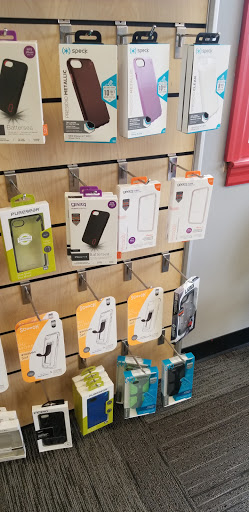 Cell Phone Store «Verizon Authorized Retailer - A Wireless», reviews and photos, 4260 Perkiomen Ave, Reading, PA 19606, USA