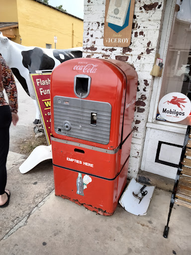 Gift Shop «Christmas Shoppe», reviews and photos, 132 S Main St, Boerne, TX 78006, USA