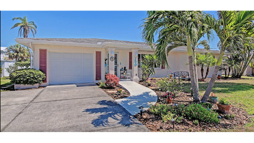 Vacation Home Rental Agency «Island Real Estate of Anna Maria Island, Inc», reviews and photos, 6101 Marina Dr, Holmes Beach, FL 34217, USA