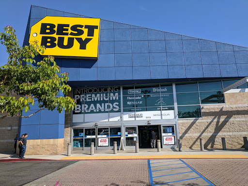 Electronics Store «Best Buy», reviews and photos, 3415 E Foothill Blvd, Pasadena, CA 91107, USA
