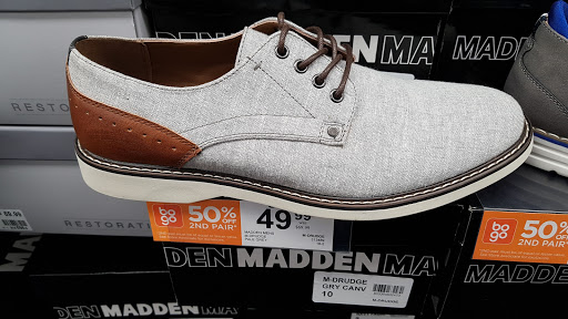 Shoe Store «Rack Room Shoes», reviews and photos, 735 Premium Outlets Blvd, Hagerstown, MD 21740, USA