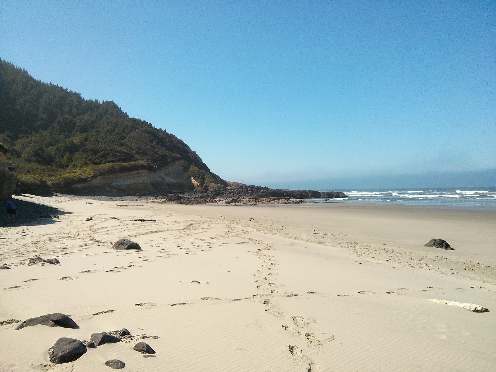 Neptune Beach的照片 带有碧绿色水表面