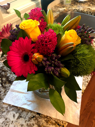 Florist «Arts & Flowers Inc», reviews and photos, 6011 Excelsior Blvd, Minneapolis, MN 55416, USA