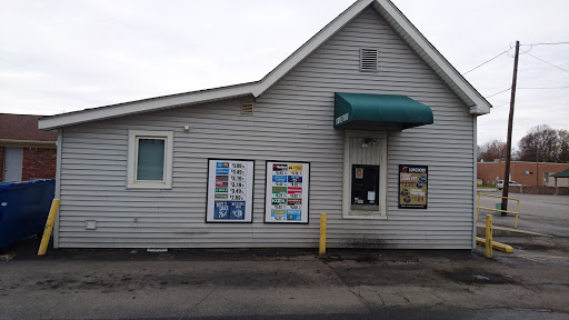 Tobacco Shop «Smokers Host Discount Tobacco», reviews and photos, 17 E South St, Mooresville, IN 46158, USA