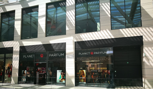 Planet Parfum Docks