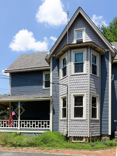 Barber Shop «Winthrop Henry Barbershop & Salon», reviews and photos, 39 S Maple Ave, Marlton, NJ 08053, USA