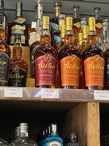 Liquor Store «LOL LIQUORS», reviews and photos, 12107 Toepperwein Rd #6, Live Oak, TX 78233, USA