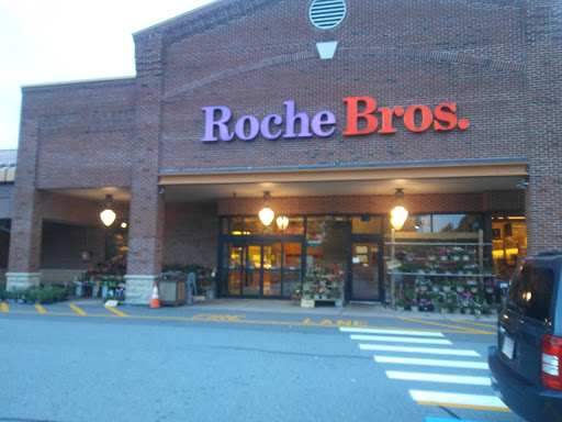 Supermarket «Roche Bros. Natick», reviews and photos, 150 W Central St, Natick, MA 01760, USA