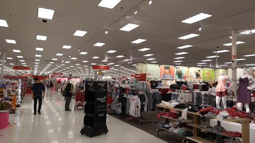 Shopping Mall «River Park Shopping Center», reviews and photos, 71 E Via la Plata, Fresno, CA 93720, USA