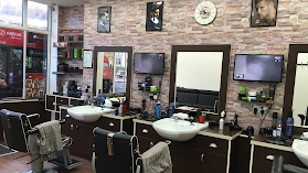 Chris' Barber Shop