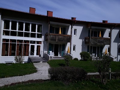 Photos of OptimaMed Gesundheitsresort Weissenbach GmbH