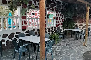 Restaurante La Fuente image