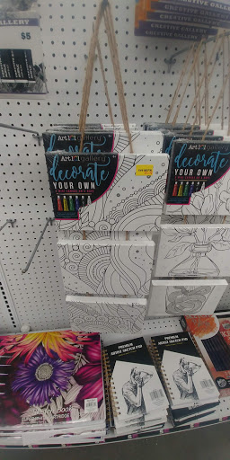 Variety Store «Five Below», reviews and photos, 1255 Raritan Rd, Clark, NJ 07066, USA