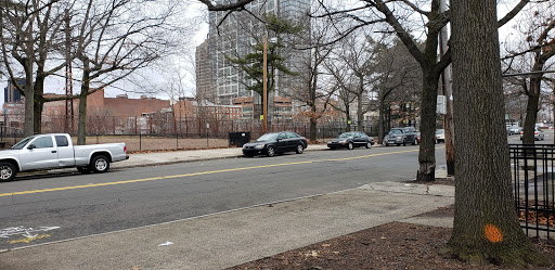 Park «Union Street Dog Park», reviews and photos, 59 Fair St, New Haven, CT 06511, USA