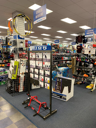 Sporting Goods Store «Big 5 Sporting Goods», reviews and photos, 745 S Main St, Cottonwood, AZ 86326, USA