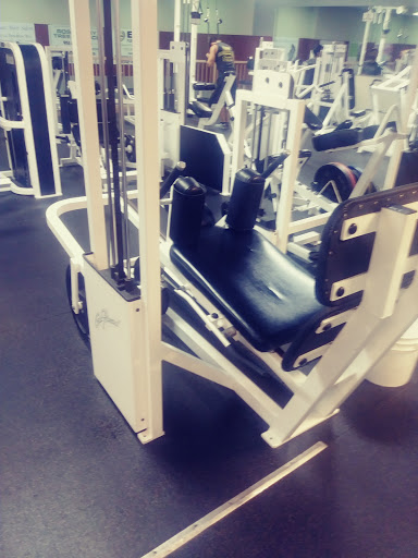 Gym «Tournament House Gym», reviews and photos, 6250 Brockton Ave, Riverside, CA 92506, USA