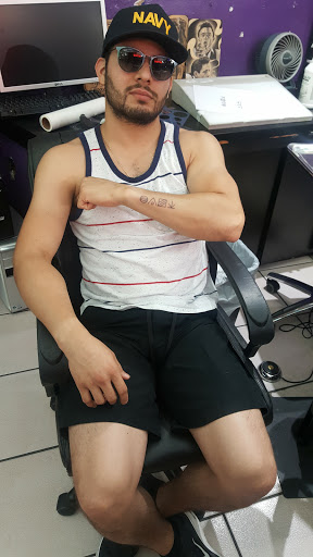 Tattoo Shop «Tattoo Blues Fort Lauderdale», reviews and photos, 927 Sunrise Ln, Fort Lauderdale, FL 33304, USA