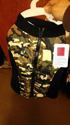 Pet Supply Store «PetSmart», reviews and photos, 1425 7th St E, Monticello, MN 55362, USA