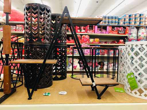 Discount Store «Big Lots», reviews and photos, 923 N 14th St, Leesburg, FL 34748, USA