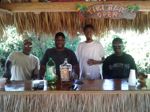 Community Center «Sunkist Grove Community Center», reviews and photos, 12500 NW 13th Ave, North Miami, FL 33167, USA