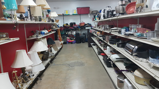 Thrift Store «The Salvation Army Family Store & Donation Center», reviews and photos, 1035 E Rand Rd, Arlington Heights, IL 60004, USA