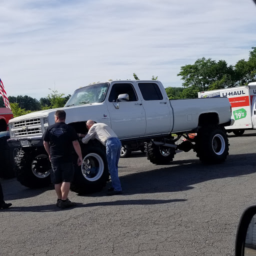 Auto Repair Shop «West End Motors», reviews and photos, 12842 S Berlin Pike, Lovettsville, VA 20180, USA