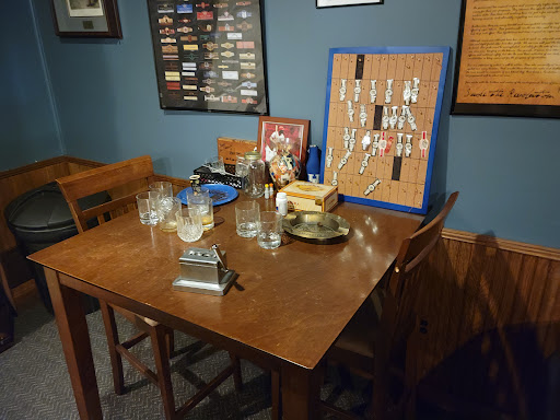 Cigar Shop «Bluegrass Discount Tobacco», reviews and photos, 1218 N Main St # C, Williamstown, KY 41097, USA