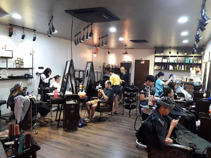 Clippers&Scissors Hair Saloon HQ-Bentong