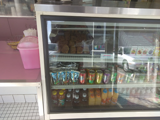 Donut Shop «Donut City», reviews and photos, 6100 Magnolia Ave, Riverside, CA 92506, USA