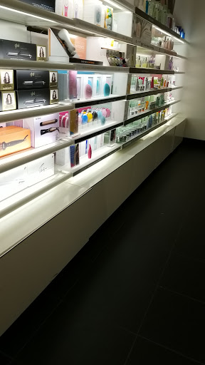 Cosmetics Store «SEPHORA», reviews and photos, 3000 184th St SW #302, Lynnwood, WA 98037, USA