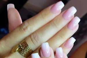 Geny Relook ongles beauté image
